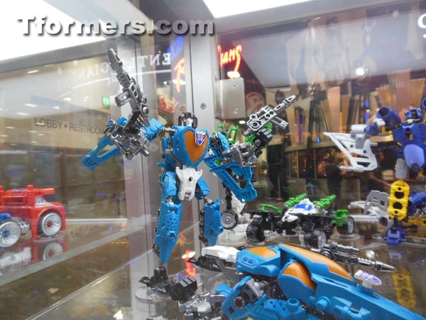 Transformers Sdcc 2013 Preview Night  (96 of 306)